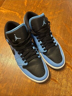 Air Jordan 1 Low Top Sneakers in Black and University Blue
